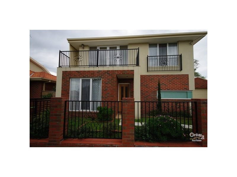 1 Lawson Street, Bentleigh VIC 3204