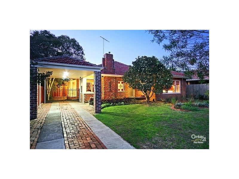 3 Logan Avenue, Ormond VIC 3204