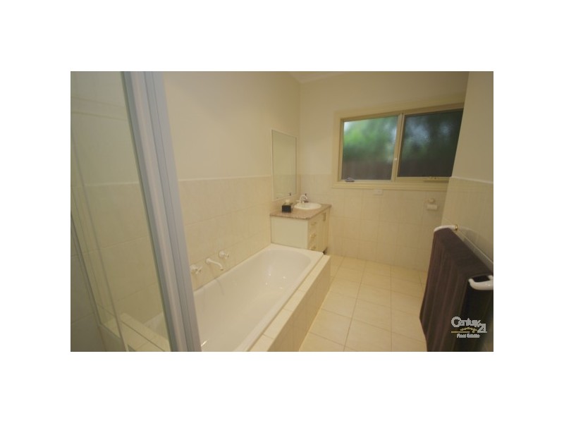 2/19 Milford Street, Bentleigh East VIC 3165