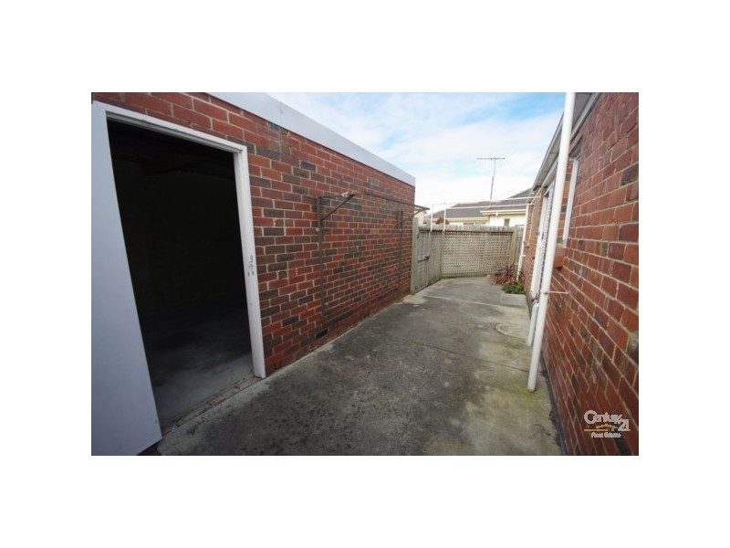 1/20 Railway Crescent, Bentleigh VIC 3204