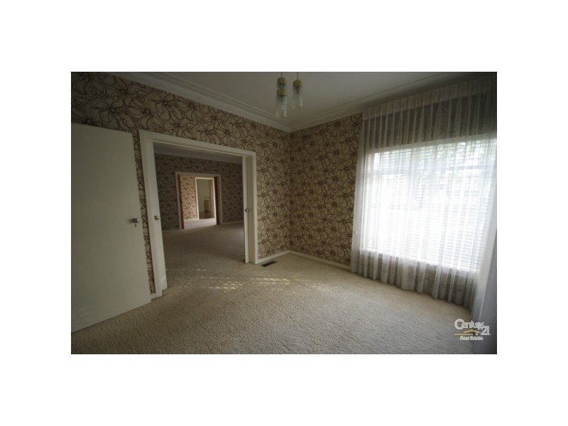 4 Montgomery Street, Brighton East VIC 3187