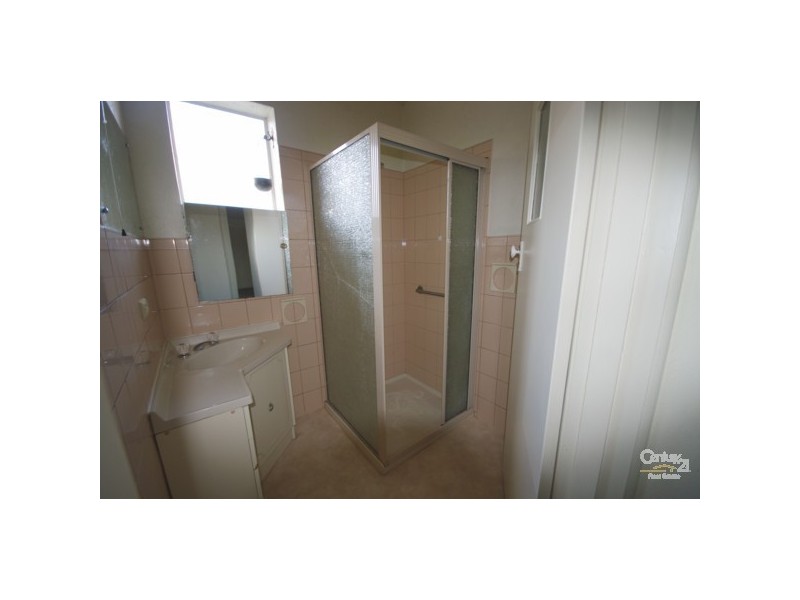 1 Glen Orme Avenue, Mckinnon VIC 3204