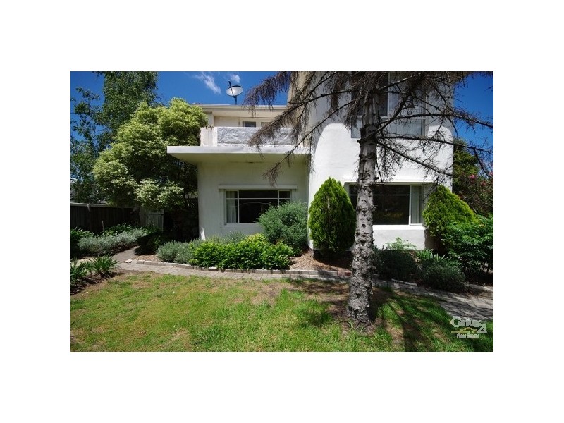 1/384 North Road, Ormond VIC 3204