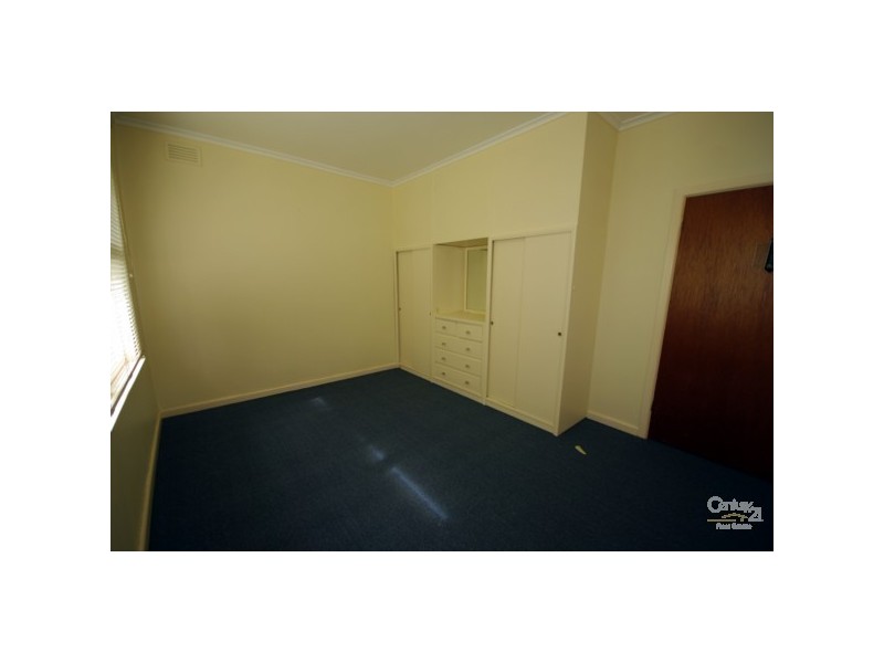 8 Neville Street, Bentleigh East VIC 3165