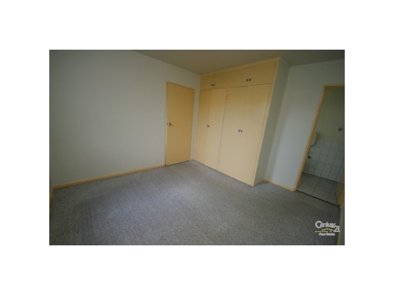 9/12 Brentwood Street, Bentleigh VIC 3204