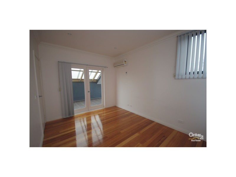 31 Gnarwyn Road, Carnegie VIC 3163