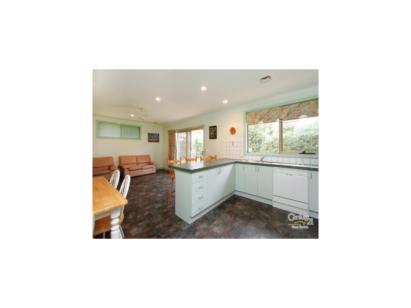 10 Victoria Street, Parkdale VIC 3195