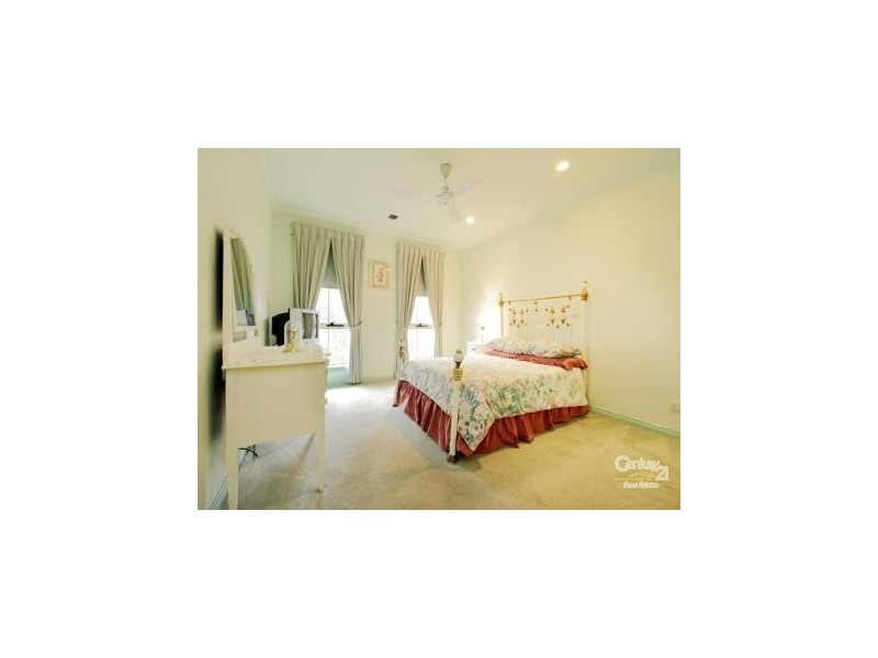 10 Victoria Street, Parkdale VIC 3195