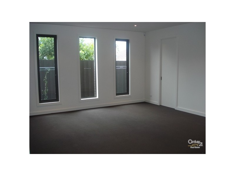 1&2/13 Elizabeth Street, Bentleigh East VIC 3165