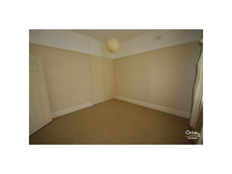 19 Melton Avenue, Carnegie VIC 3163