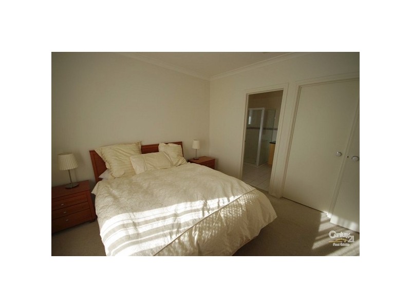 1/12 Bleazby Street, Bentleigh VIC 3204