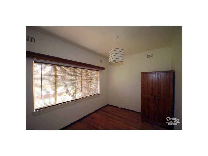 1/2 Riddle Street, Bentleigh VIC 3204