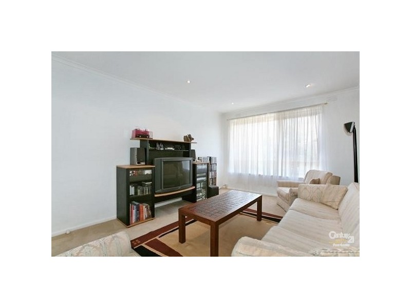 3/8 Brentwood Street, Bentleigh VIC 3204