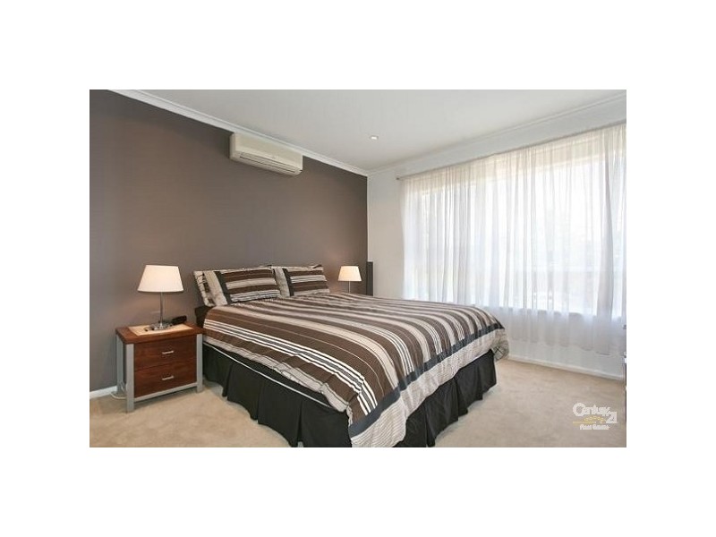 3/8 Brentwood Street, Bentleigh VIC 3204