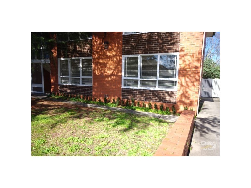 6/8 Central Park Road, Malvern East VIC 3145