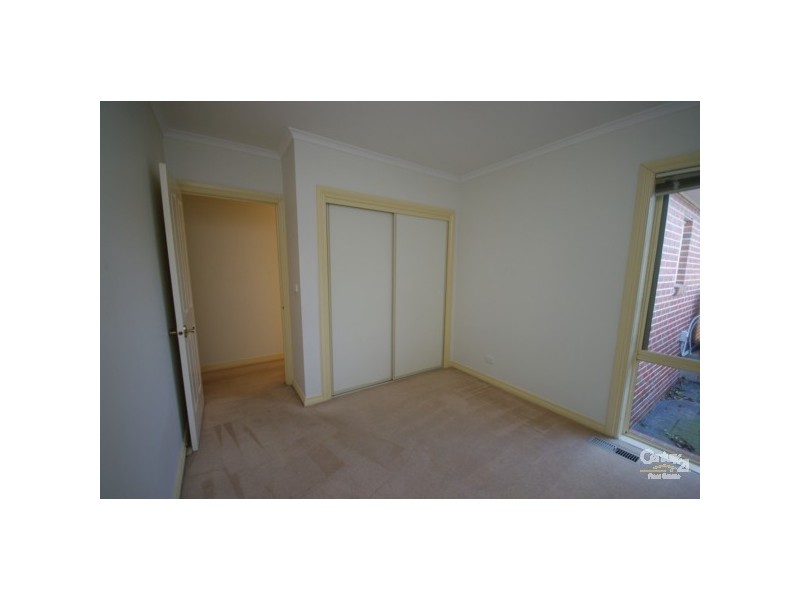 284A Tucker Road, Mckinnon VIC 3204