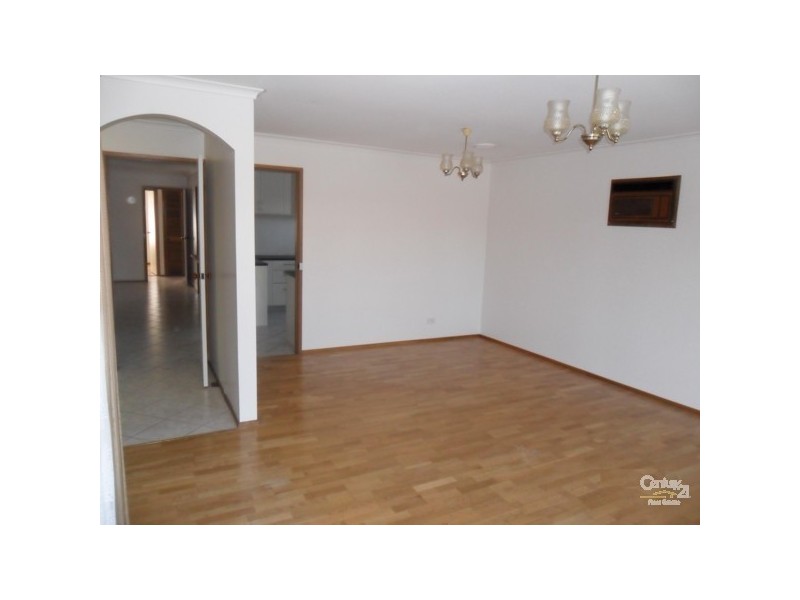 23 Chapel Road, Keysborough VIC 3173