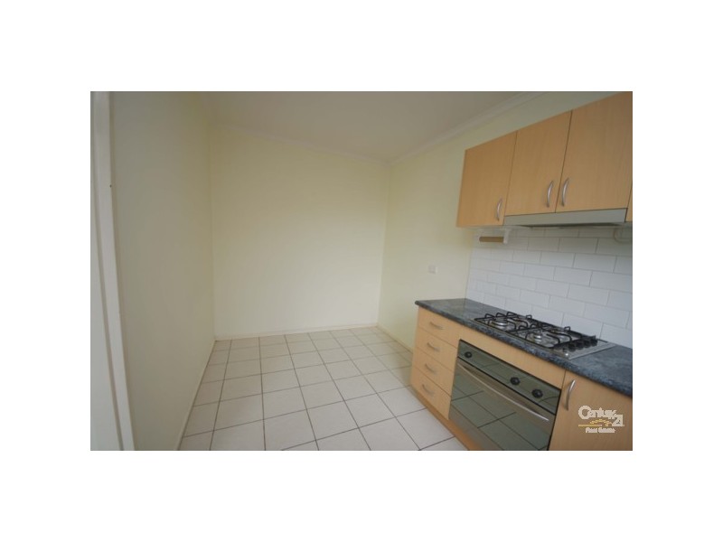 2/13 Melbourne Street, Murrumbeena VIC 3163