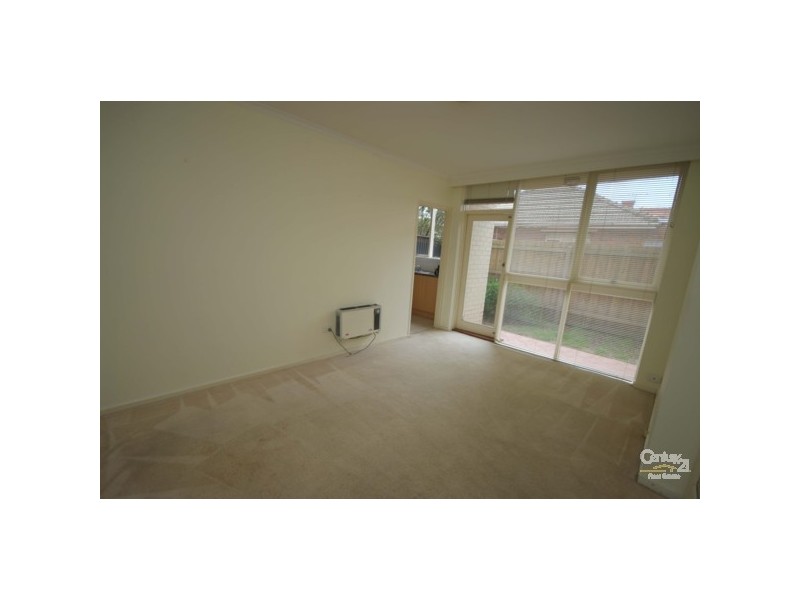 2/13 Melbourne Street, Murrumbeena VIC 3163