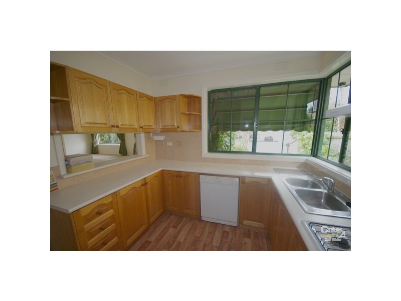 38 Royena Road, Moorabbin VIC 3189