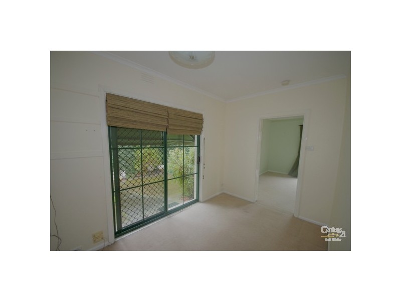 38 Royena Road, Moorabbin VIC 3189