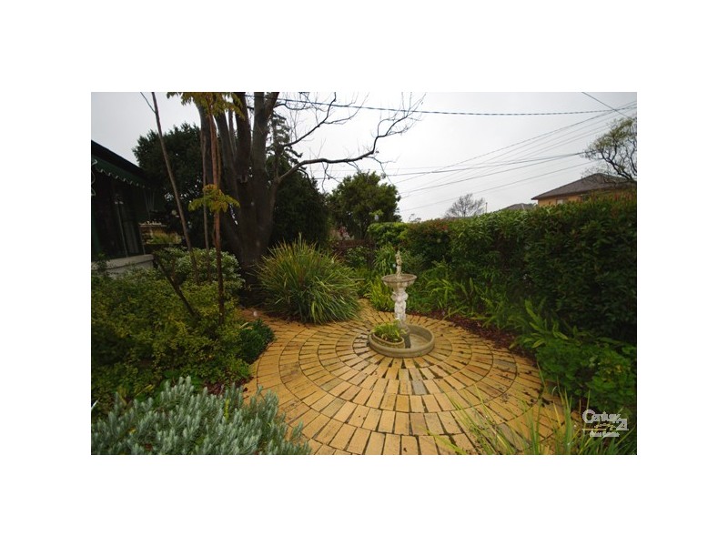 38 Royena Road, Moorabbin VIC 3189