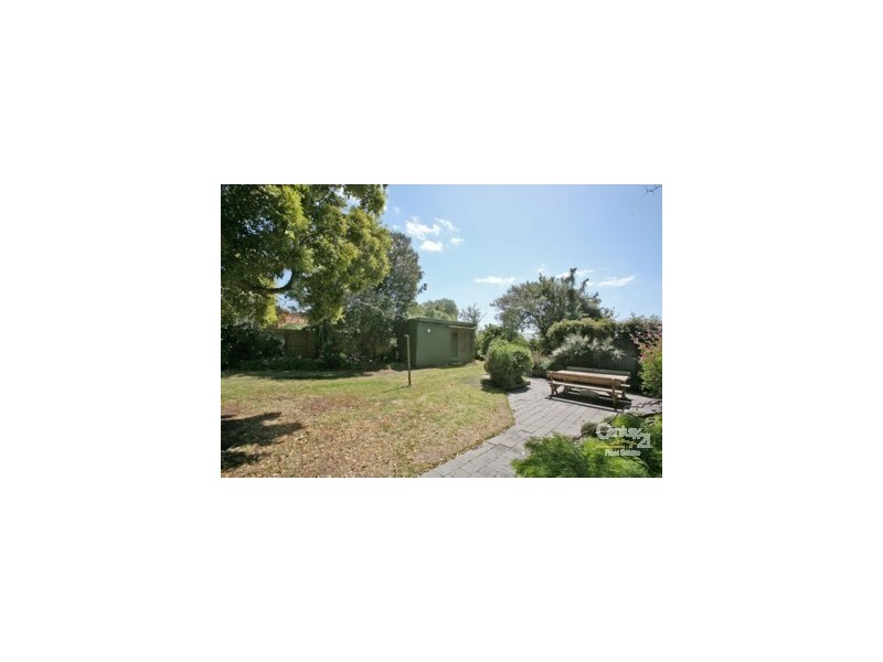5 Huntley Road, Bentleigh VIC 3204