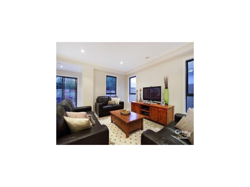 16 Swanston Street, Mentone VIC 3194