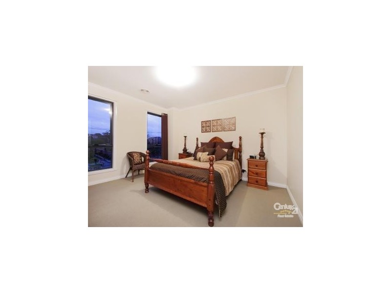 16 Swanston Street, Mentone VIC 3194