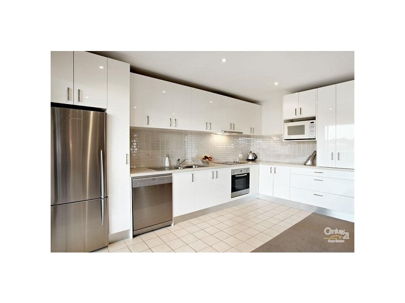 2/102 Broadway, Elwood VIC 3184