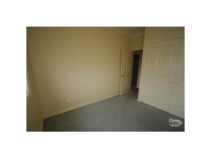 2/76 Wheatley Road, Mckinnon VIC 3204
