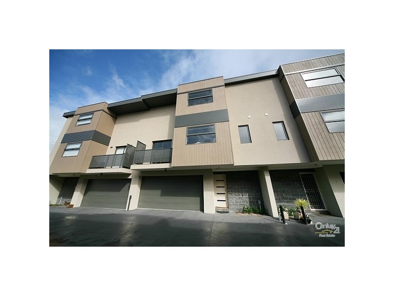 4/2-4 Faulkner Street, Bentleigh VIC 3204