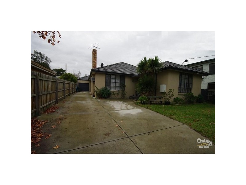 15 Quinns Road, Bentleigh East VIC 3165