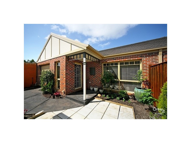 2B Victor Road, Bentleigh East VIC 3165