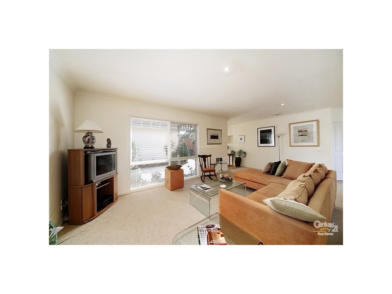 2B Victor Road, Bentleigh East VIC 3165