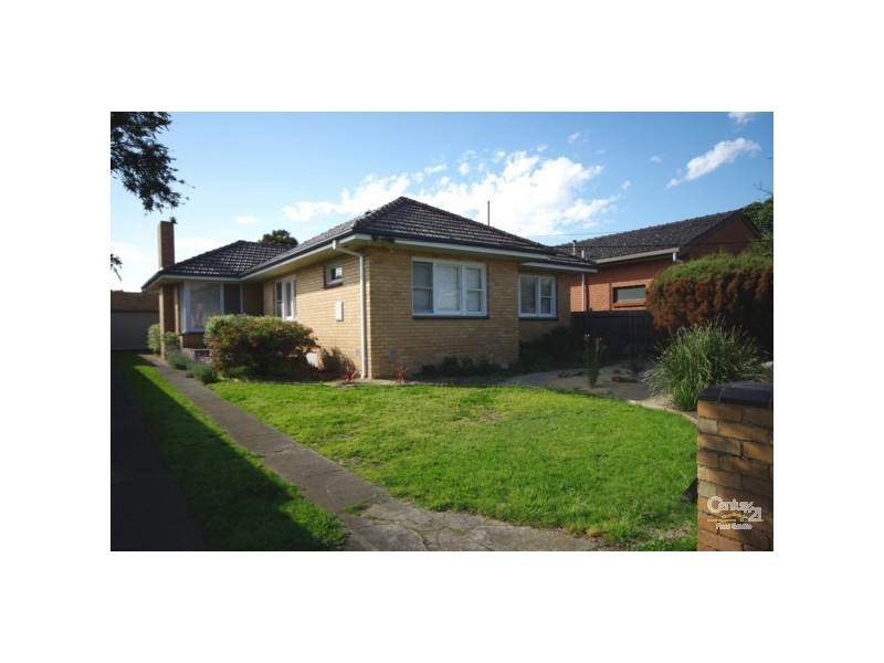 4 Browns Road, Bentleigh East VIC 3165