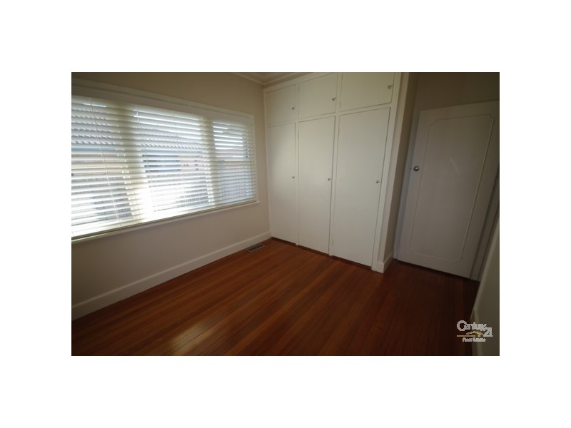 4 Browns Road, Bentleigh East VIC 3165