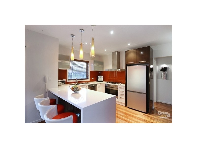 2/58 Barrington Street, Bentleigh East VIC 3165