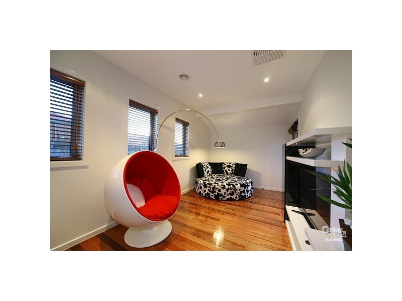 2/58 Barrington Street, Bentleigh East VIC 3165