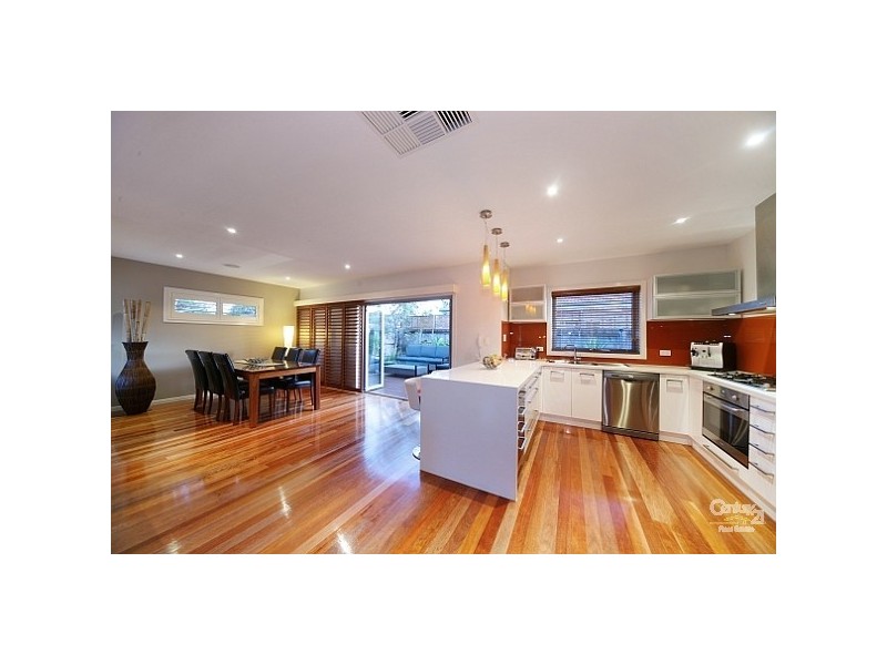 2/58 Barrington Street, Bentleigh East VIC 3165