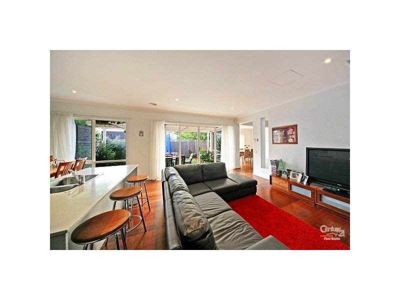 53 St Andrews Drive, Heatherton VIC 3202