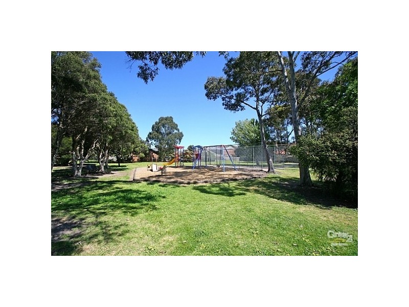 45/262-274 Poath Road  Entry from Kinrade Street, Hughesdale VIC 3166