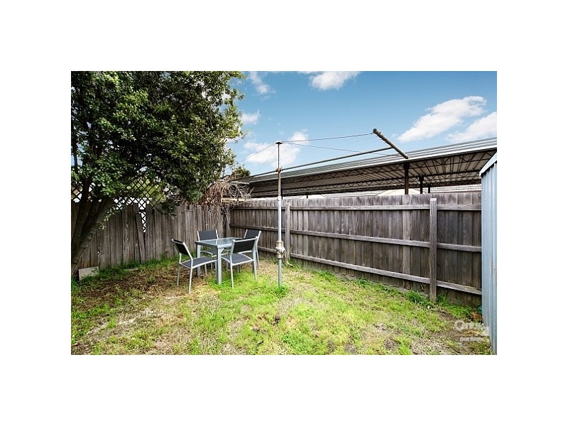 2/16 Argyle Street, Bentleigh East VIC 3165