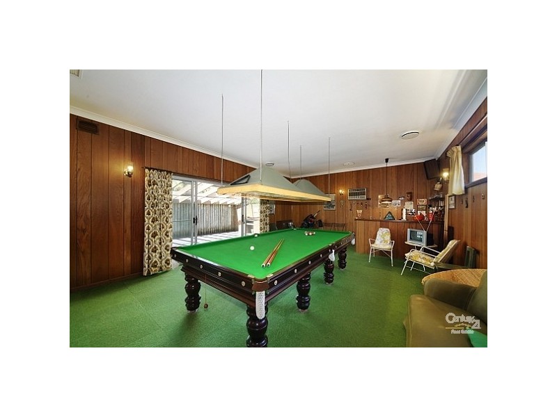 18 Cox Street, Cheltenham VIC 3192