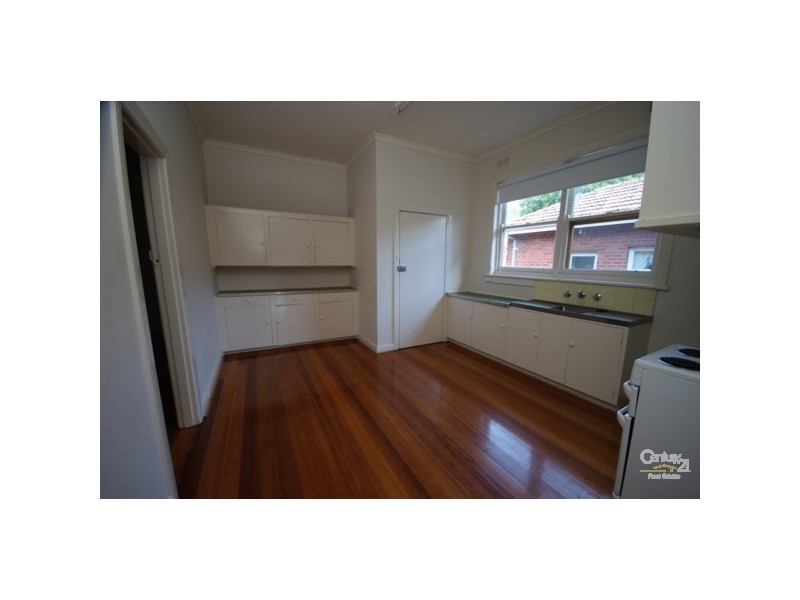 174 McKinnon Road, Mckinnon VIC 3204