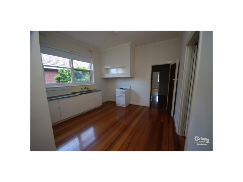174 McKinnon Road, Mckinnon VIC 3204
