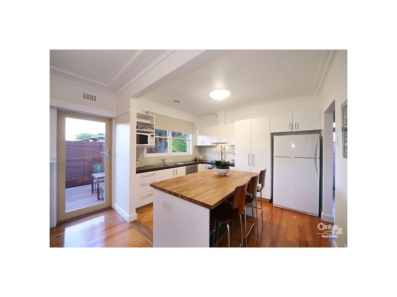 1 Logan Avenue, Ormond VIC 3204