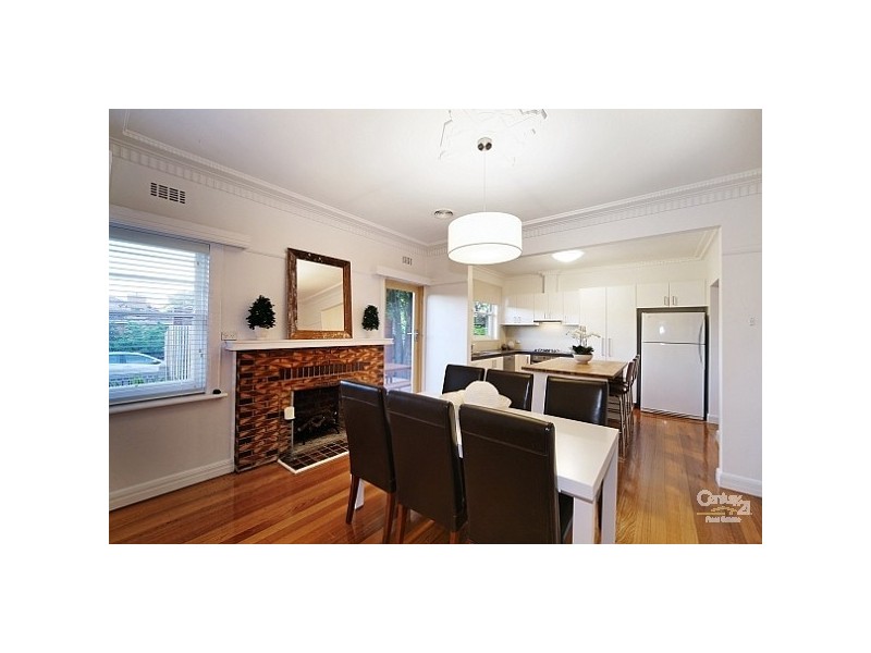 1 Logan Avenue, Ormond VIC 3204