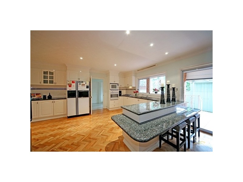 2/20 Mavho Street, Bentleigh VIC 3204