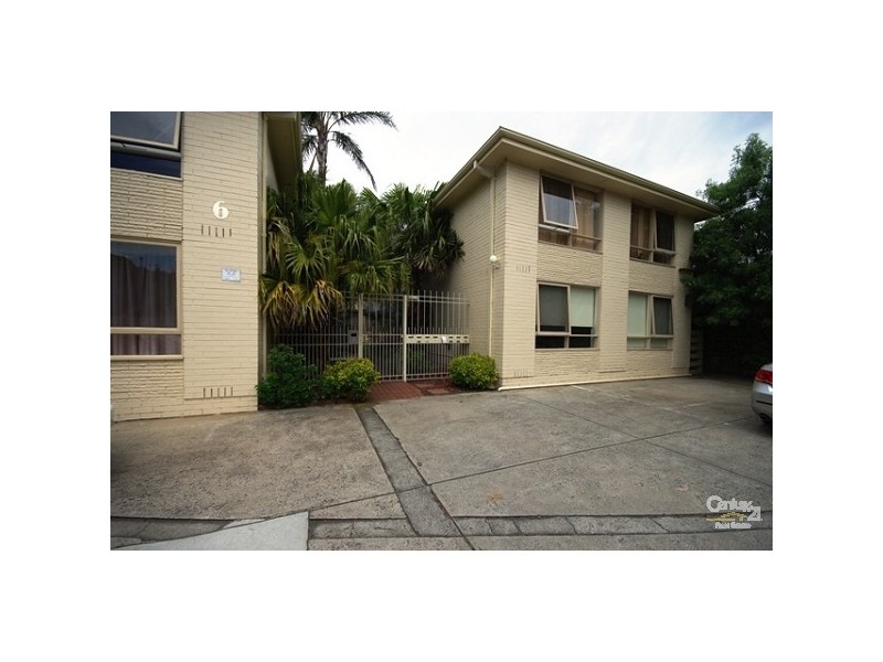 1/6 Brentwood Street, Bentleigh VIC 3204